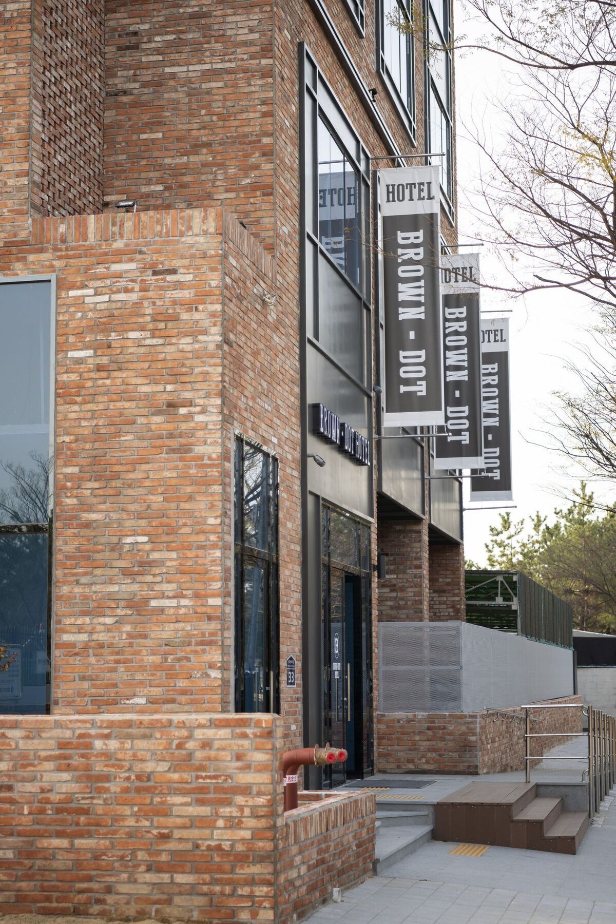 Brown-Dot Hotel Shinho Busan Exterior foto