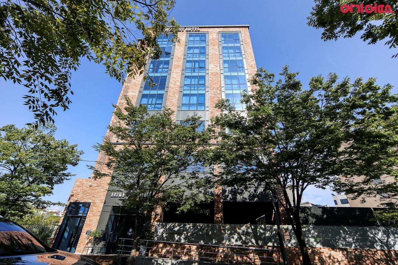Brown-Dot Hotel Shinho Busan Exterior foto